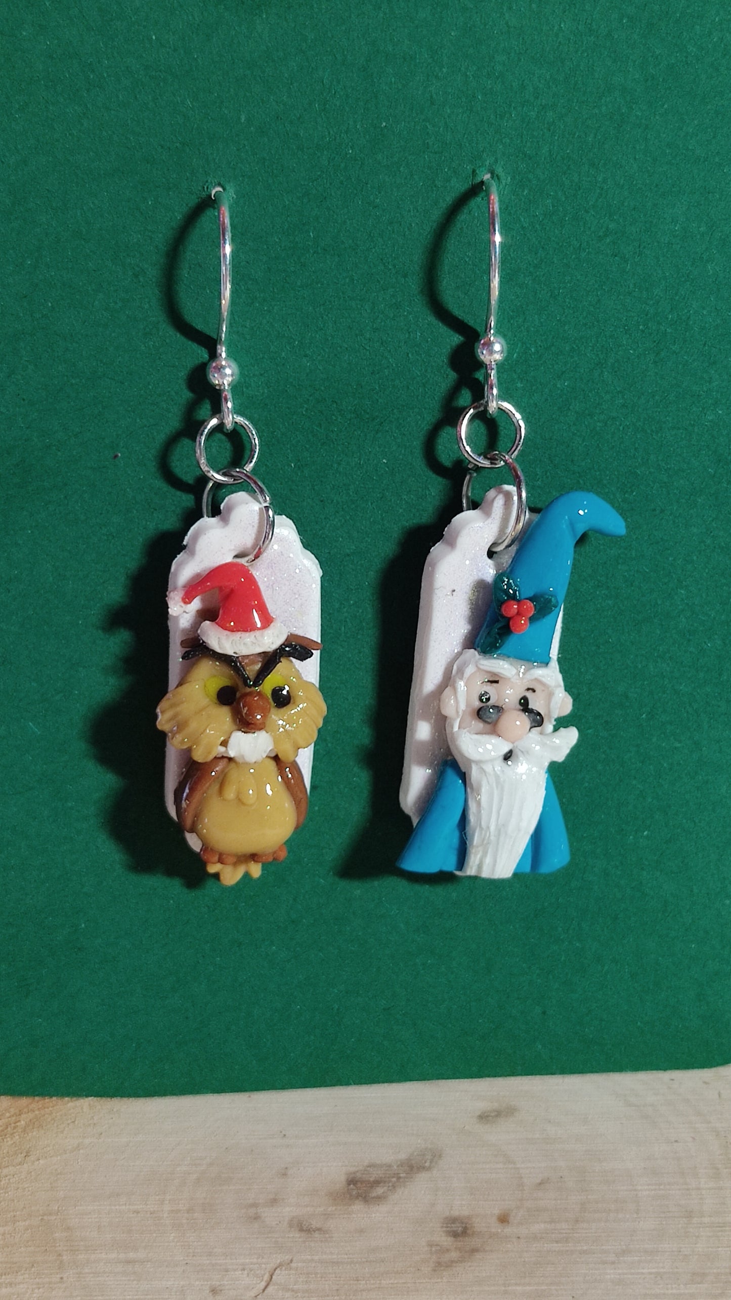 Merlin & Archimedes Christmas earrings βοΈπͺ¨