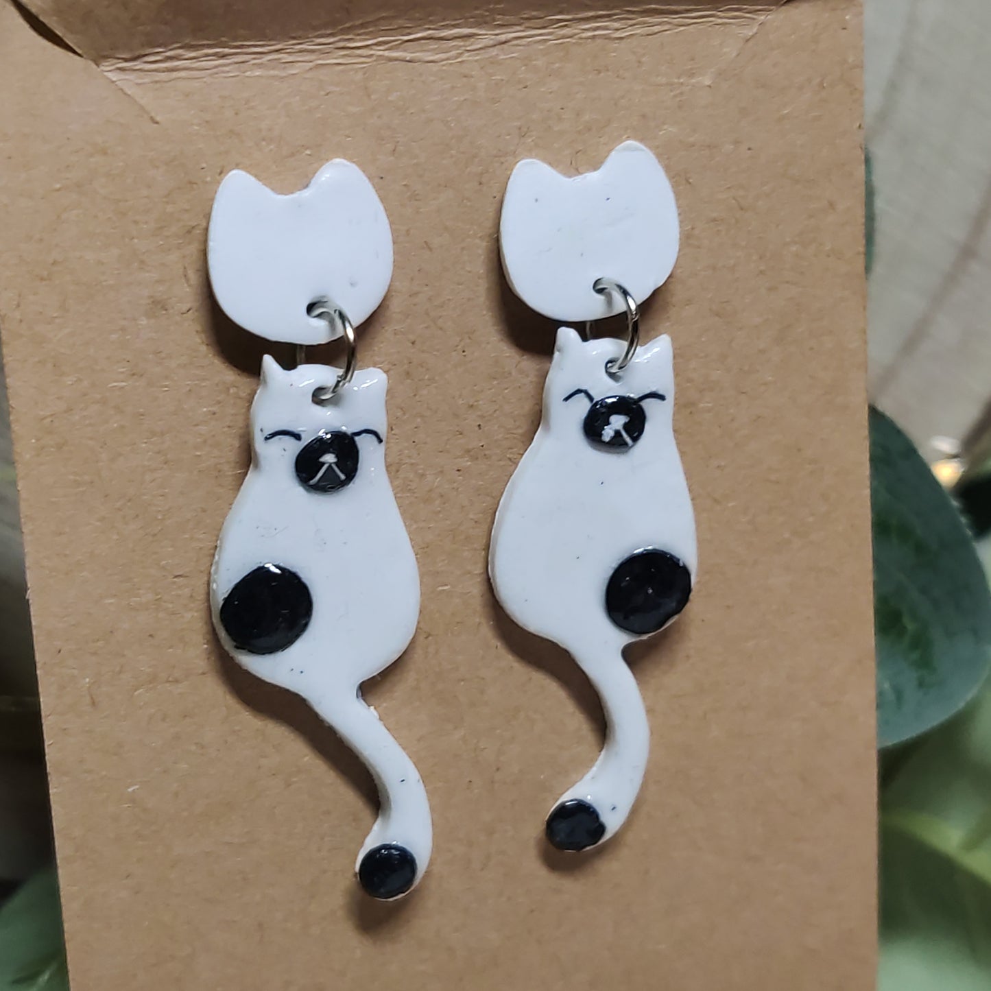 Black and white cat Earrings 🐱