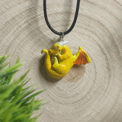 Little Dragons Necklace -Clay-