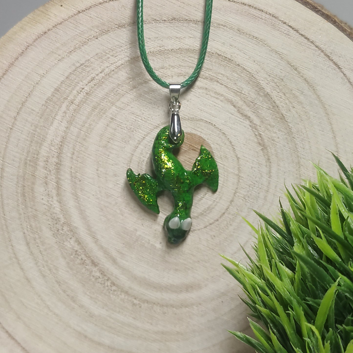 Dragon Necklace in resin 🐲