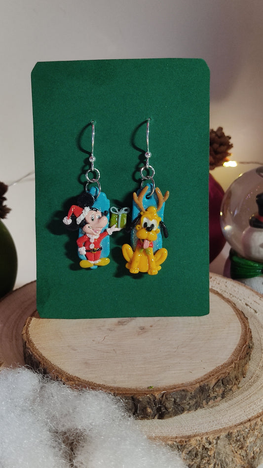 Mickey Mouse & Pluto Christmas earrings 🎄