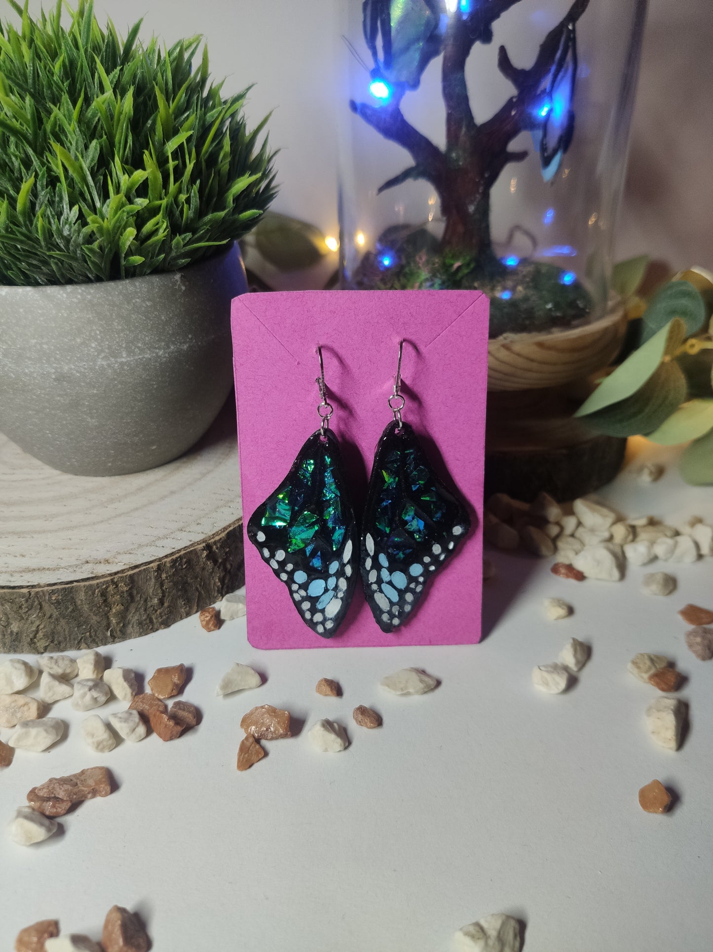 Butterfly wings earrings in Resin