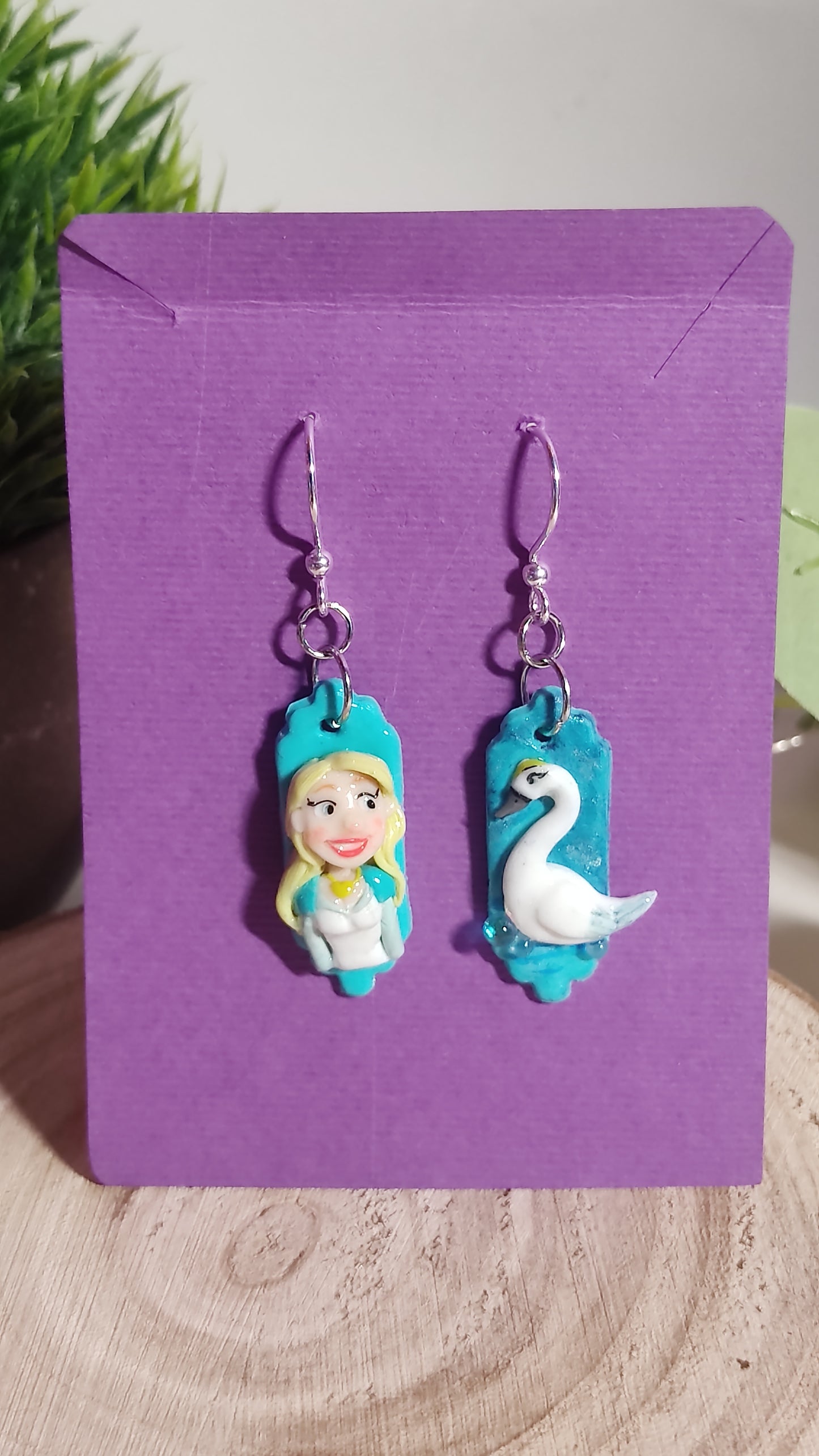 The Swan princess handmade earrings -Clay-