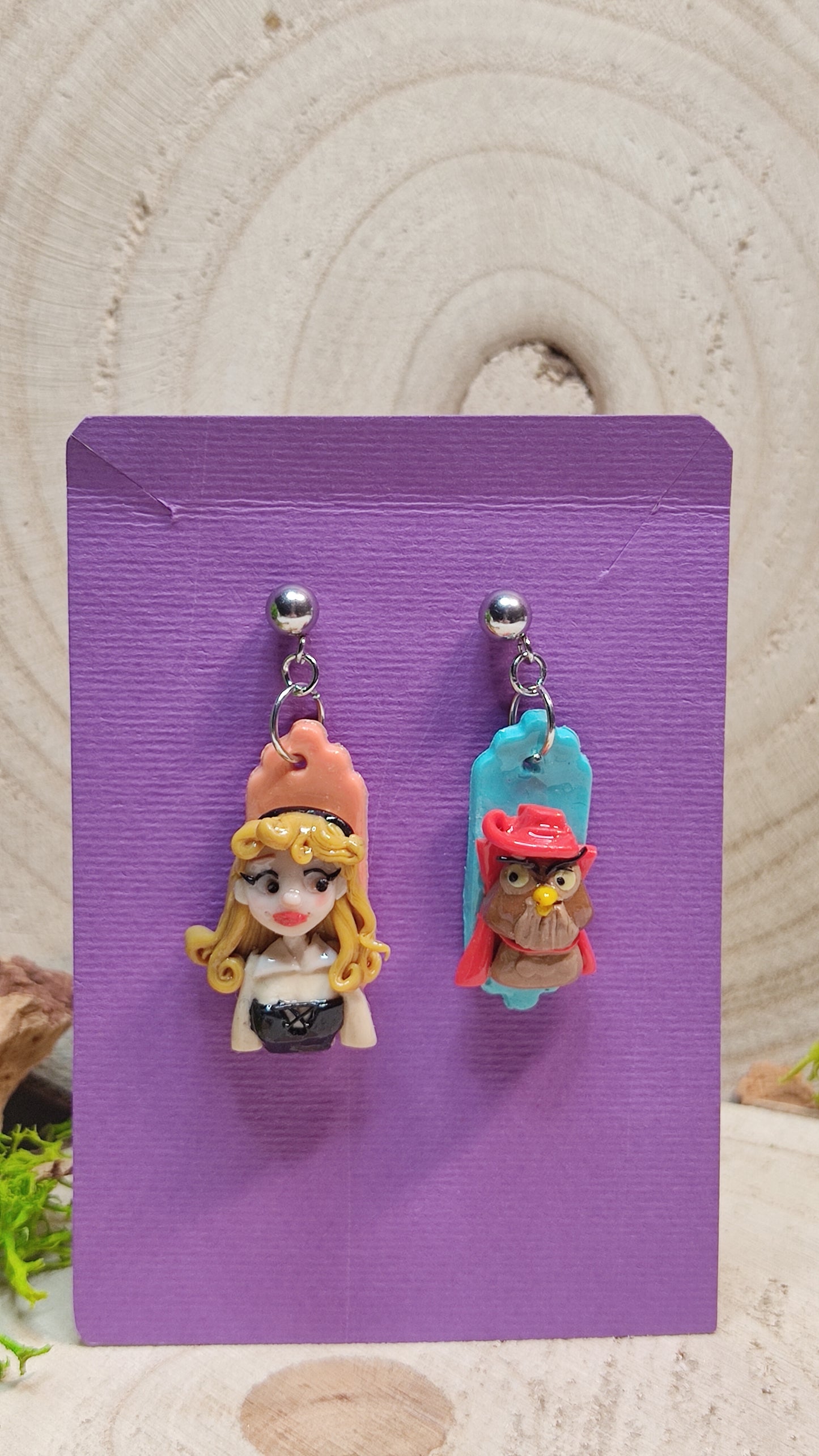 Sleeping beauty handmade earrings -Clay-